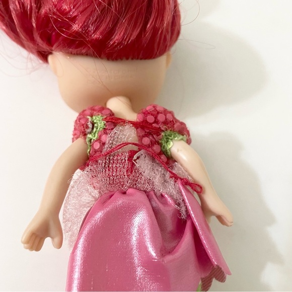Strawberry Shortcake Doll 5” Tall - Picture 10 of 16